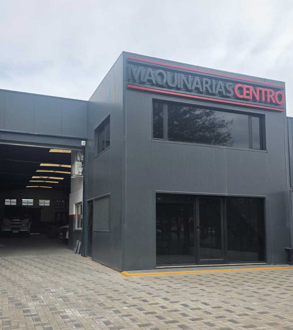 Depósito y equipos de Maquinarias Centro